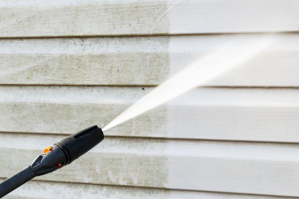 House Exterior Cleaning in Bellevue