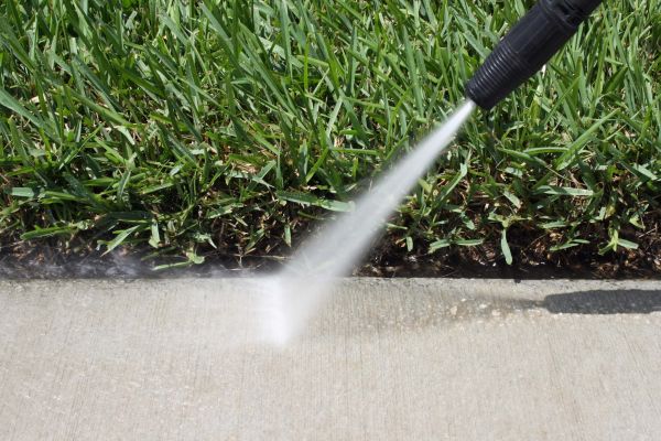 Sidewalk Cleaning in Bellevue