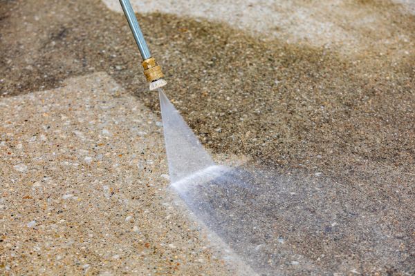 Driveway Pressure Cleaning in Bellevue