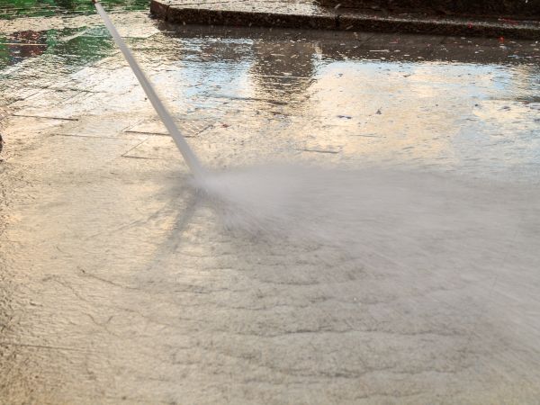 Pavement Cleaning Service in Bellevue