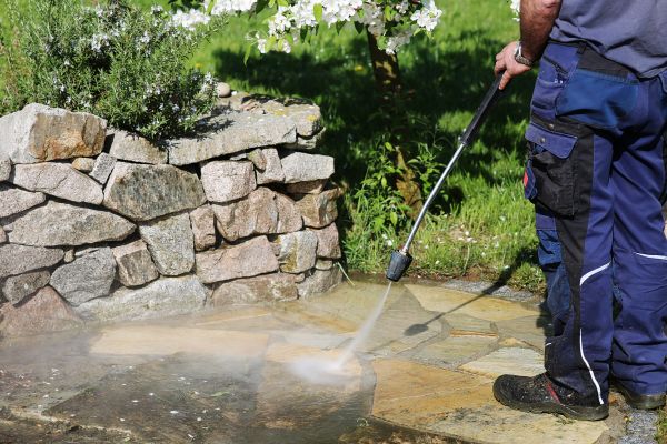 Stone Pressure Washing in Bellevue
