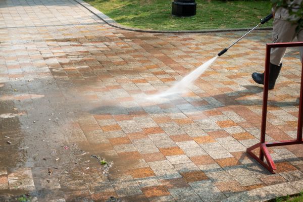 Pavers Washing in Bellevue