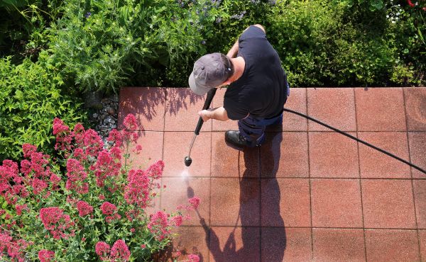 Terrace Cleaning in Bellevue