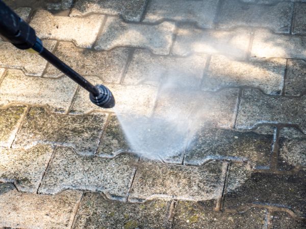 Paver Pressure Washing in Bellevue