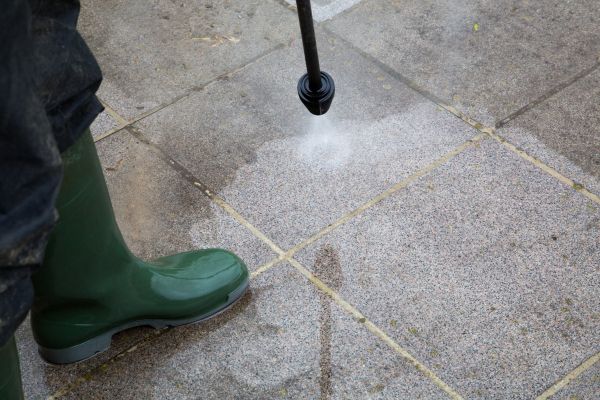 Industrial Pressure Cleaning in Bellevue