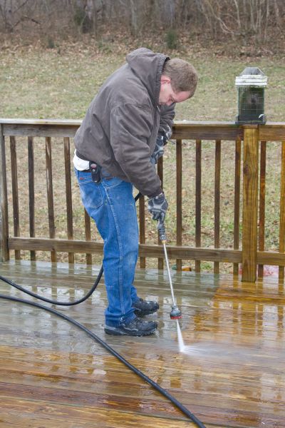 Balcony Power Washing in Bellevue